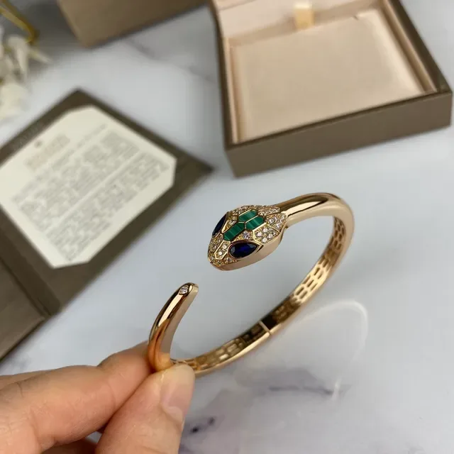 Bvlgari Serpenti सोने का नीला सर्पेंट हेड मोटिफ हनीकॉम्ब मेश बैंड ब्रेसलेट 5