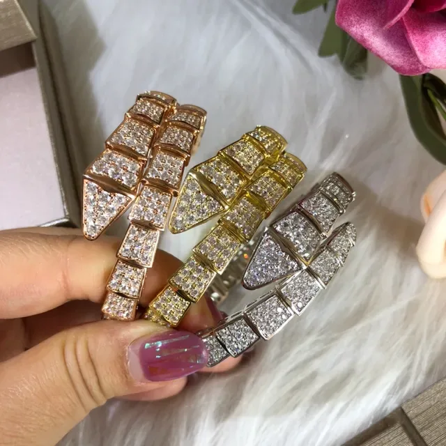 Bvlgari Serpenti Pavé Diamond Articulated Snake Bracelet 7