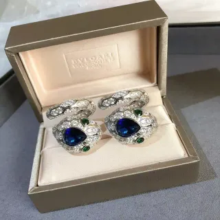 Bvlgari Serpenti خواتم الزفير والزمرد Pavé الماس