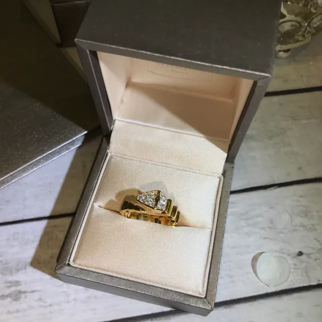 Bvlgari Serpenti Viper Pavé Diamond 三角头戒指 4