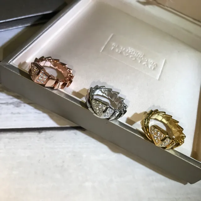 Bvlgari Serpenti Viper Pavé Diamond 三角头戒指 7