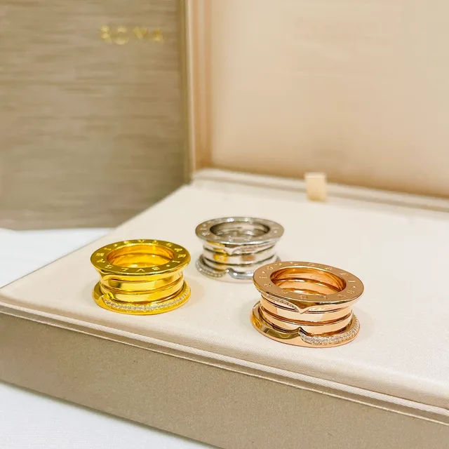 Bvlgari Tubogas Multi-Band Pavé Diamond Ring 8