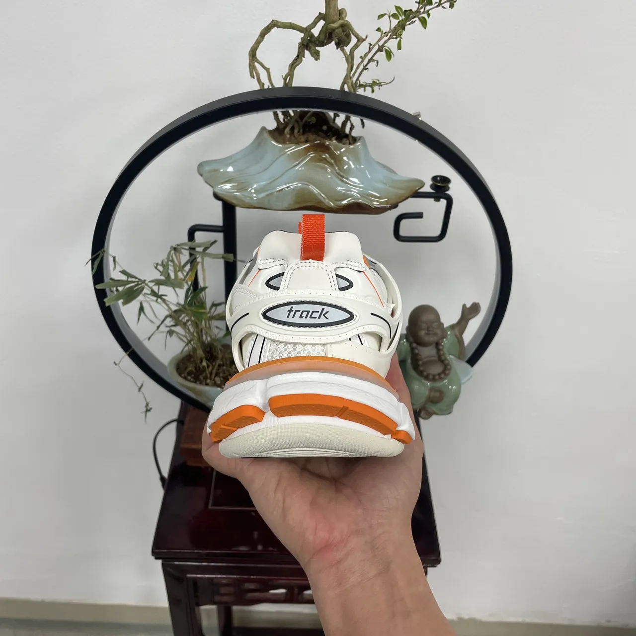 C.P. Company أبيض برتقالي شبكة تقنية علوية حزام أسلوب غوغل أحذية رياضية كتلية 5