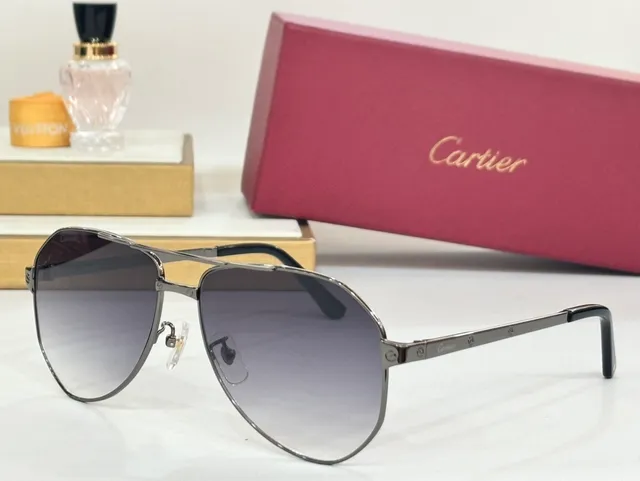 Cartier Lentes de Sol Estilo Aviador con Lente Gradiente 7