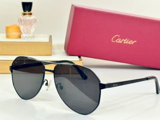 Cartier Lentes de Sol Estilo Aviador con Lente Gradiente 8