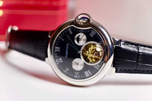 Cartier Ballon Bleu de Cartier Cronógrafo Tourbillon Esfera Negra Reloj Mecánico 4