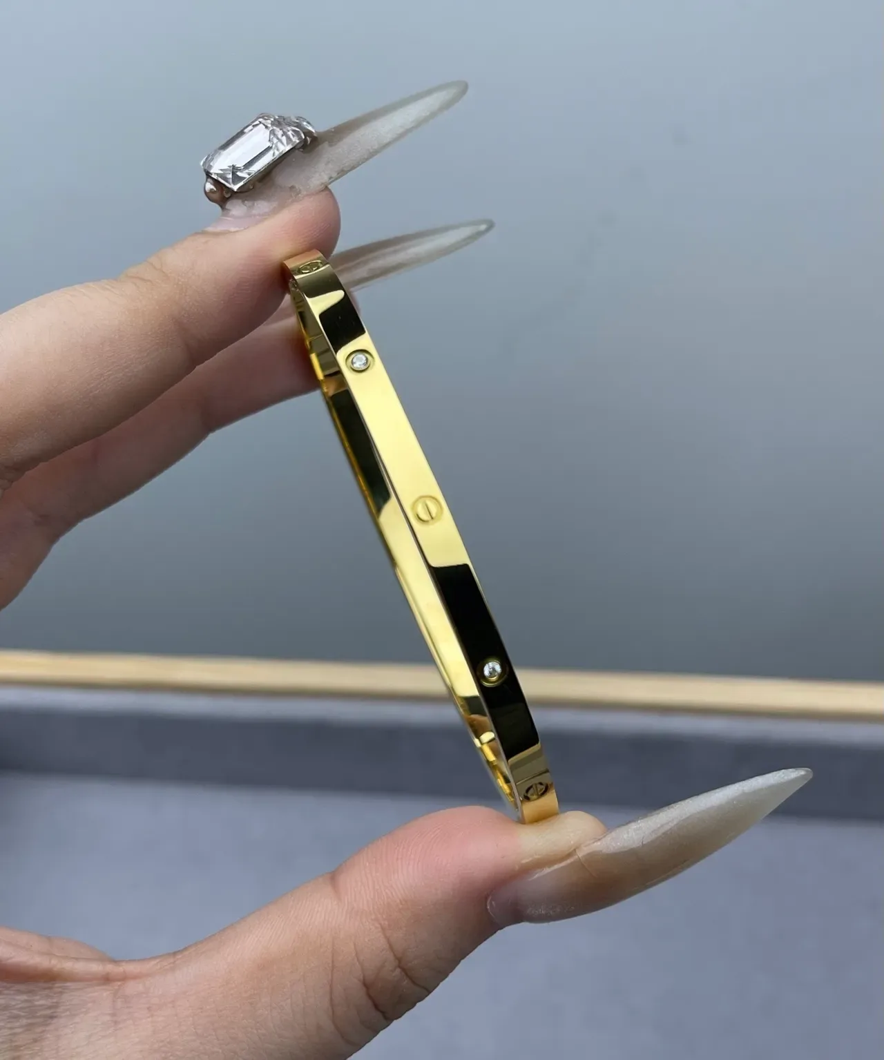 Cartier Love Bracelet রূপালি গোলাপী সোনা হলুদ সোনা স্ক্রু-মোটিফ ব্যাঙ্গেল ব্রেসলেট 3