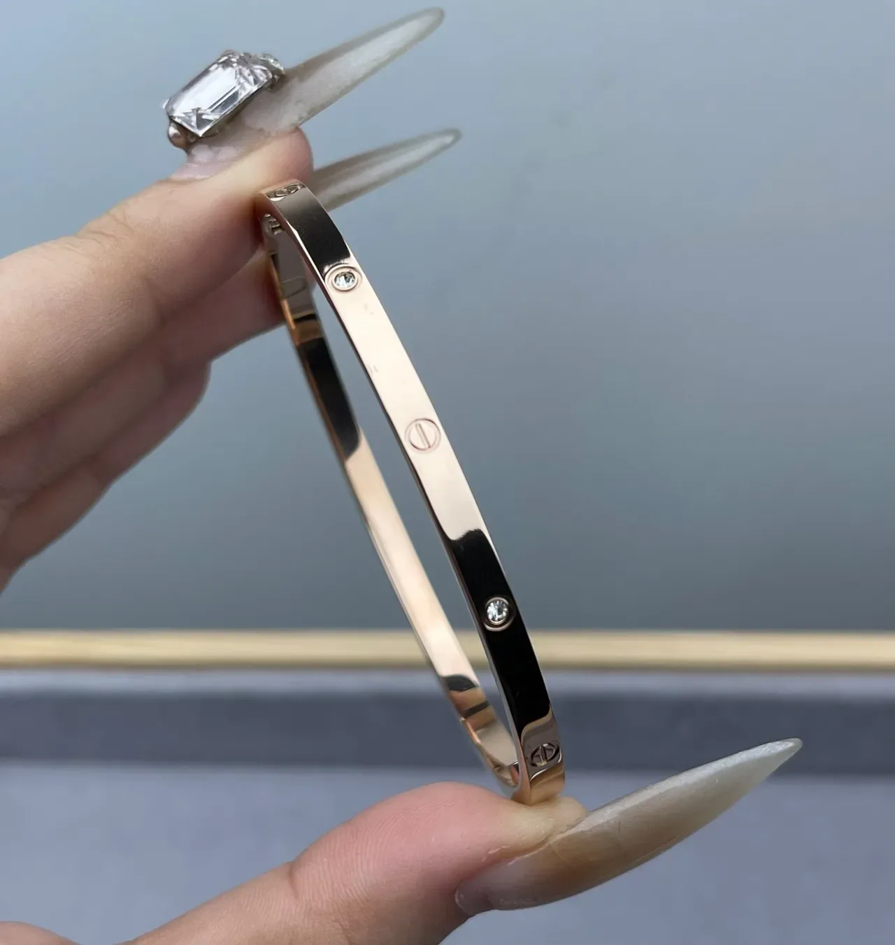 Cartier Love Bracelet রূপালি গোলাপী সোনা হলুদ সোনা স্ক্রু-মোটিফ ব্যাঙ্গেল ব্রেসলেট 5