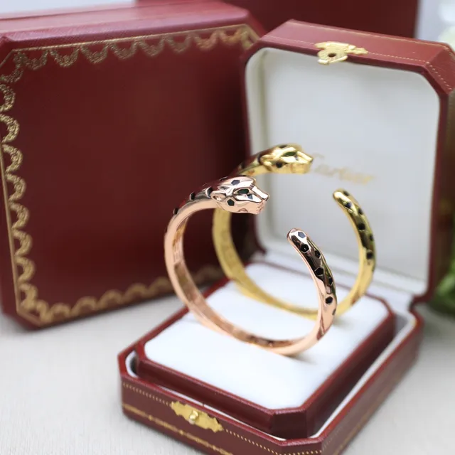 Cartier Panthère সোনা এবং কালো এনামেল প্যান্থার হেড ব্রেসলেট 7