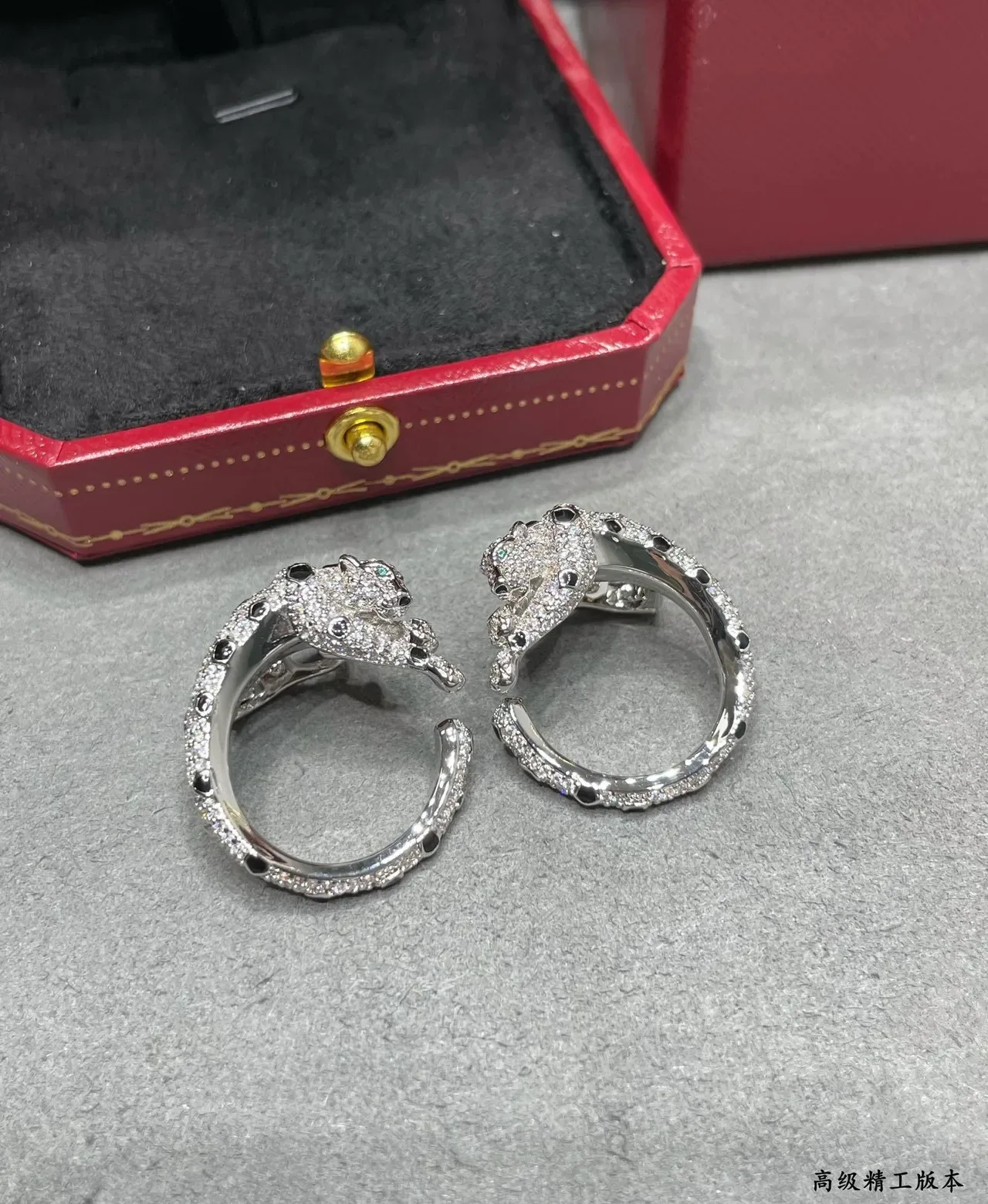 Anéis Cartier Panthère Motif Pantera Pavé Diamantes Onyx Olho Esmeralda 4