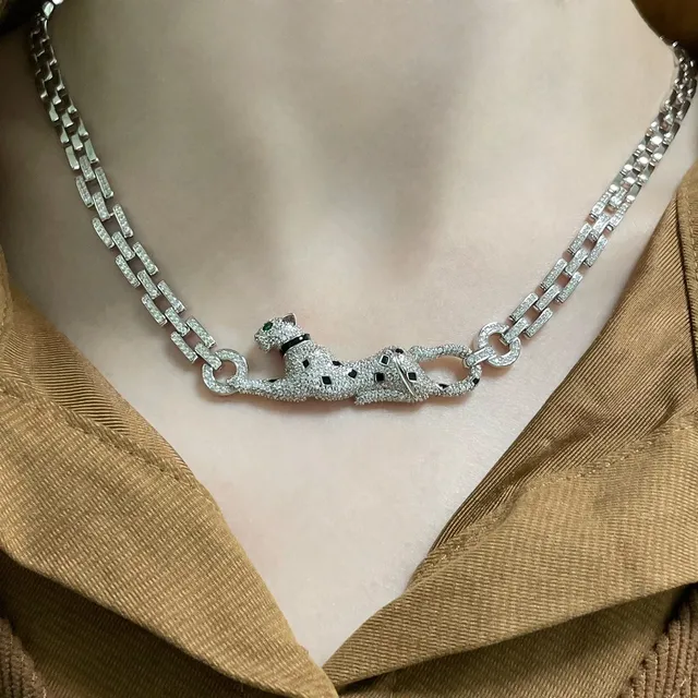 Cartier Panthère Pavé Diamond Panther Necklace 9