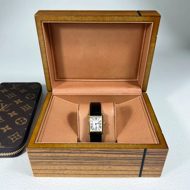 Cartier Tank Louis Rectangular Gold Case White Dial Black Alligator Strap Mechanical Watch 3