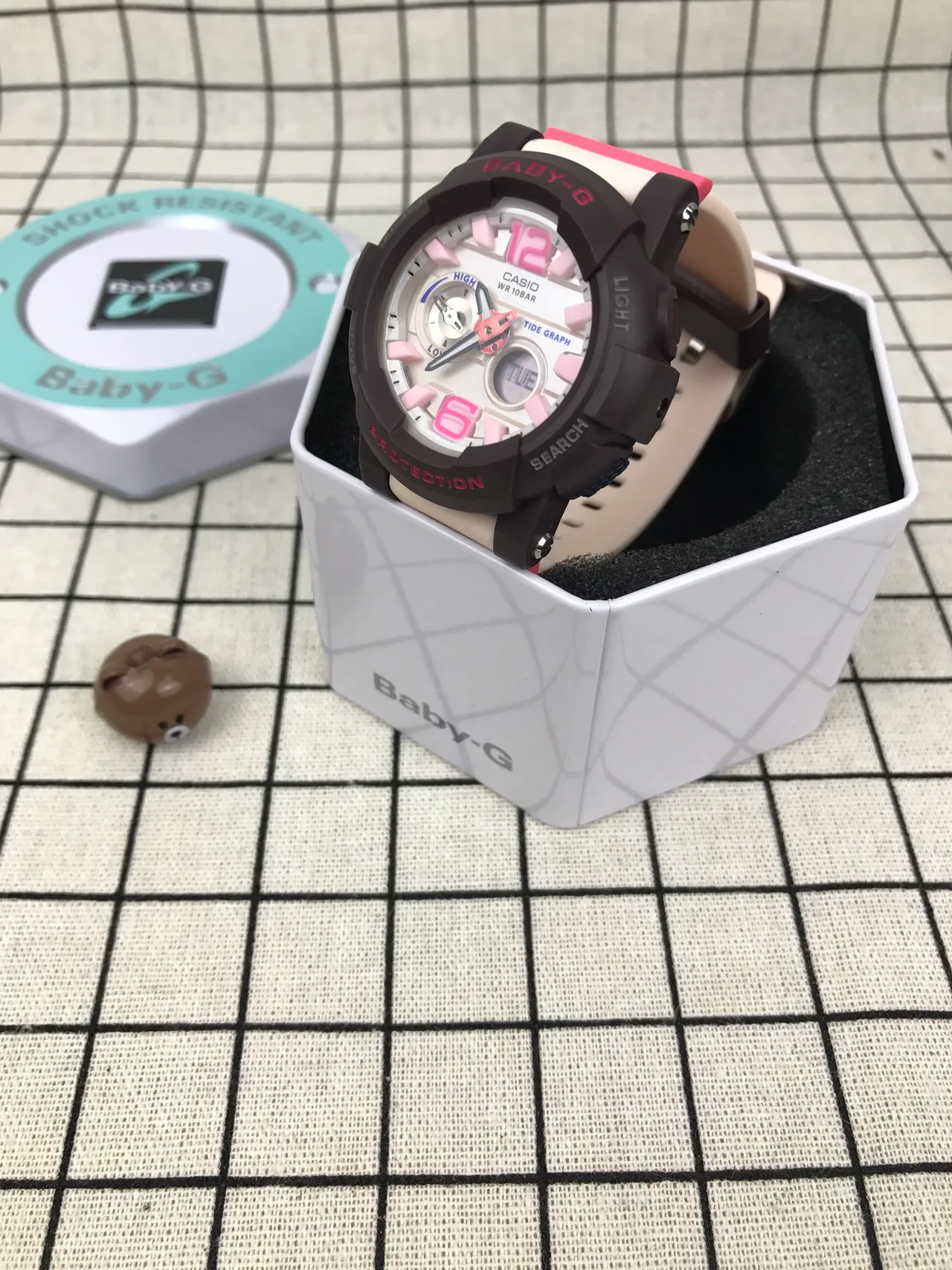 Casio Baby-G Montre sportive analogue-numérique accentuée en rose 4