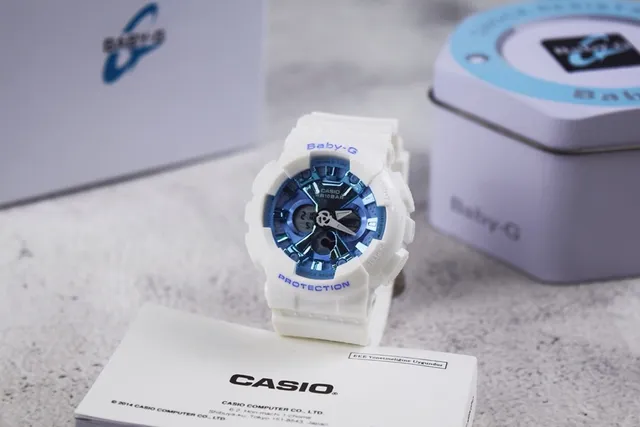 Casio Baby-G Branco e Azul Relógio Desportivo Analógico-Digital 3