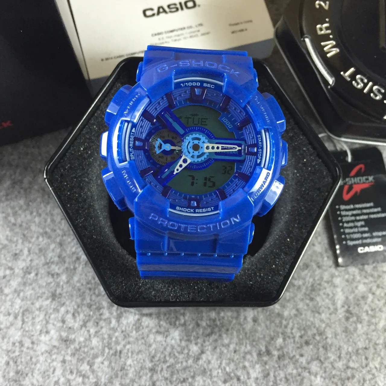 Casio G-Shock GA-110 半透明蓝色酸橙绿色运动手表 13