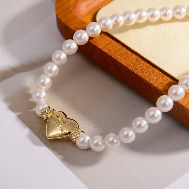 Celine Bracelet Chaîne de Perles avec Charm Cœur en Or Blanc 4
