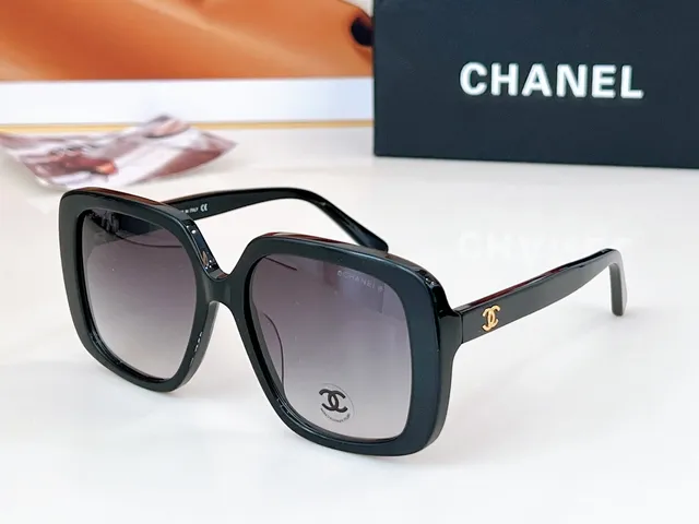Chanel Black Purple Oversized Square Frame Thick Acetate Temples Sunglasses 4
