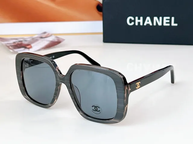 Chanel Black Purple Oversized Square Frame Thick Acetate Temples Sunglasses 5