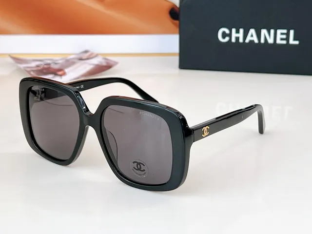 Chanel Black Purple Oversized Square Frame Thick Acetate Temples Sunglasses 9