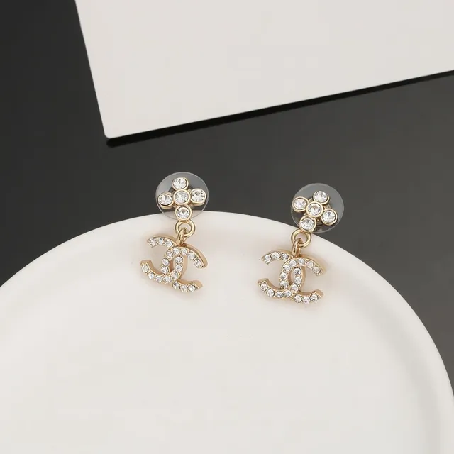 Chanel CC Drop Dourado Transparente Cristal-Embellished Interlocking Logo Earrings 4