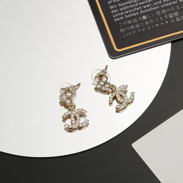Chanel CC Drop Dourado Transparente Cristal-Embellished Interlocking Logo Earrings 6