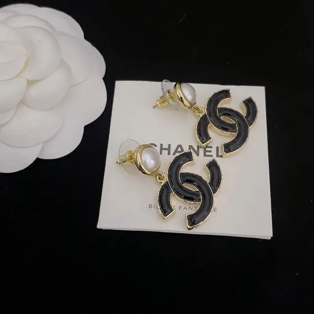Chanel CC أقراط قطرة وردي أسود Interlocking Logo إنهاء مينا 6