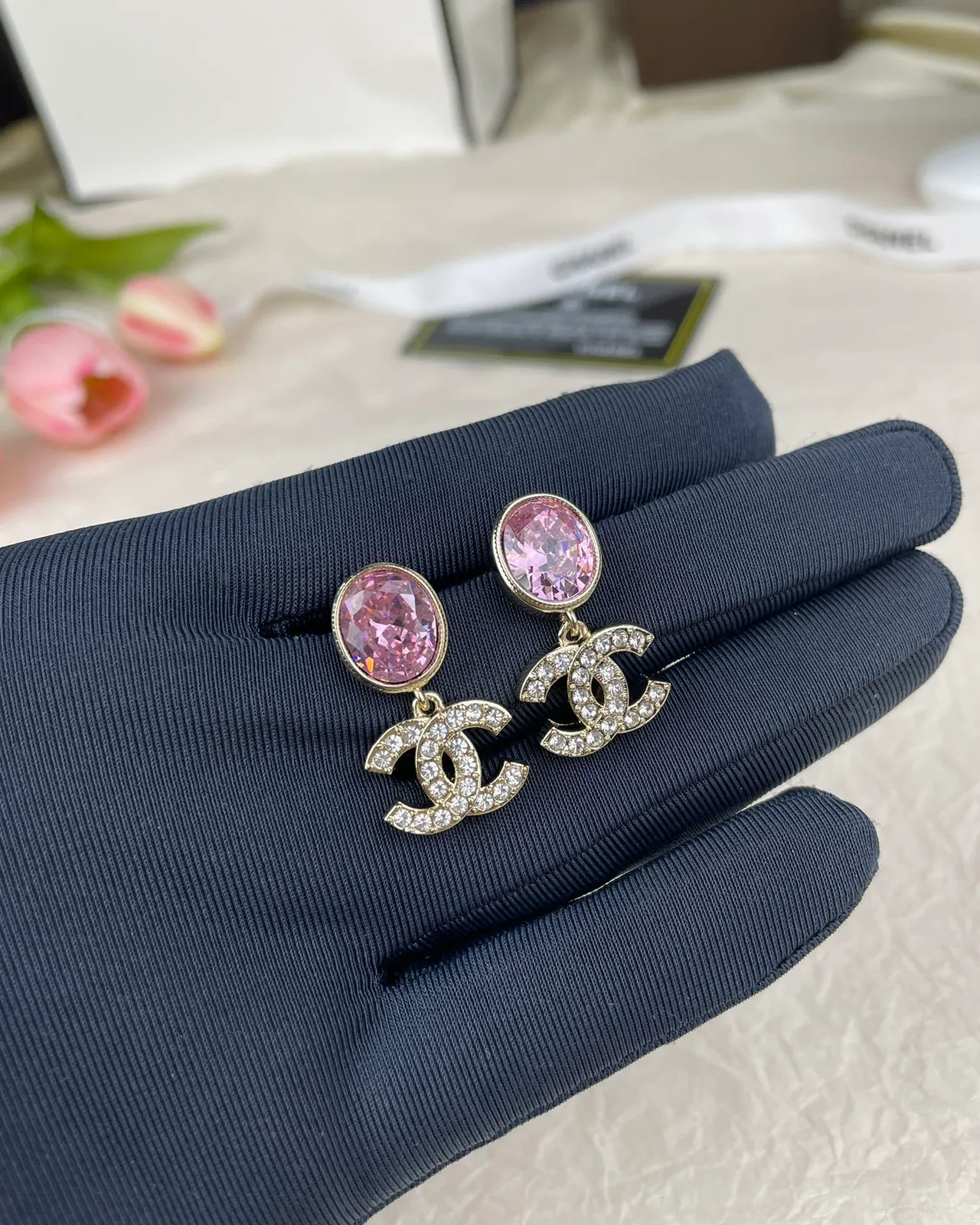 Chanel CC Boucles d'Oreilles Or Rose Facetée Ovale Pierre Métal 4
