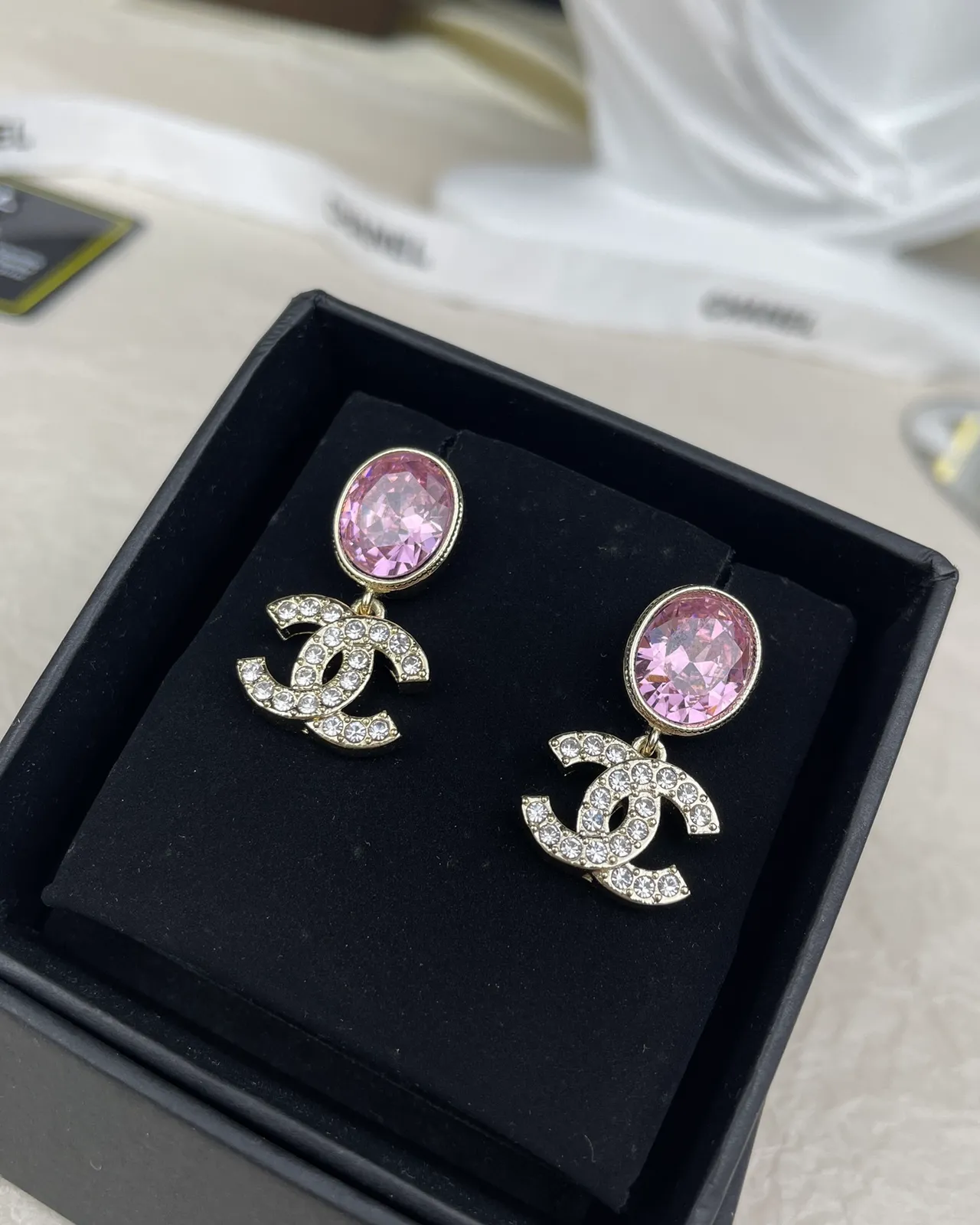 Chanel CC Boucles d'Oreilles Or Rose Facetée Ovale Pierre Métal 9