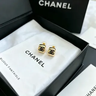 Chanel CC Square Stud Gold Black Studs Metal Pendientes