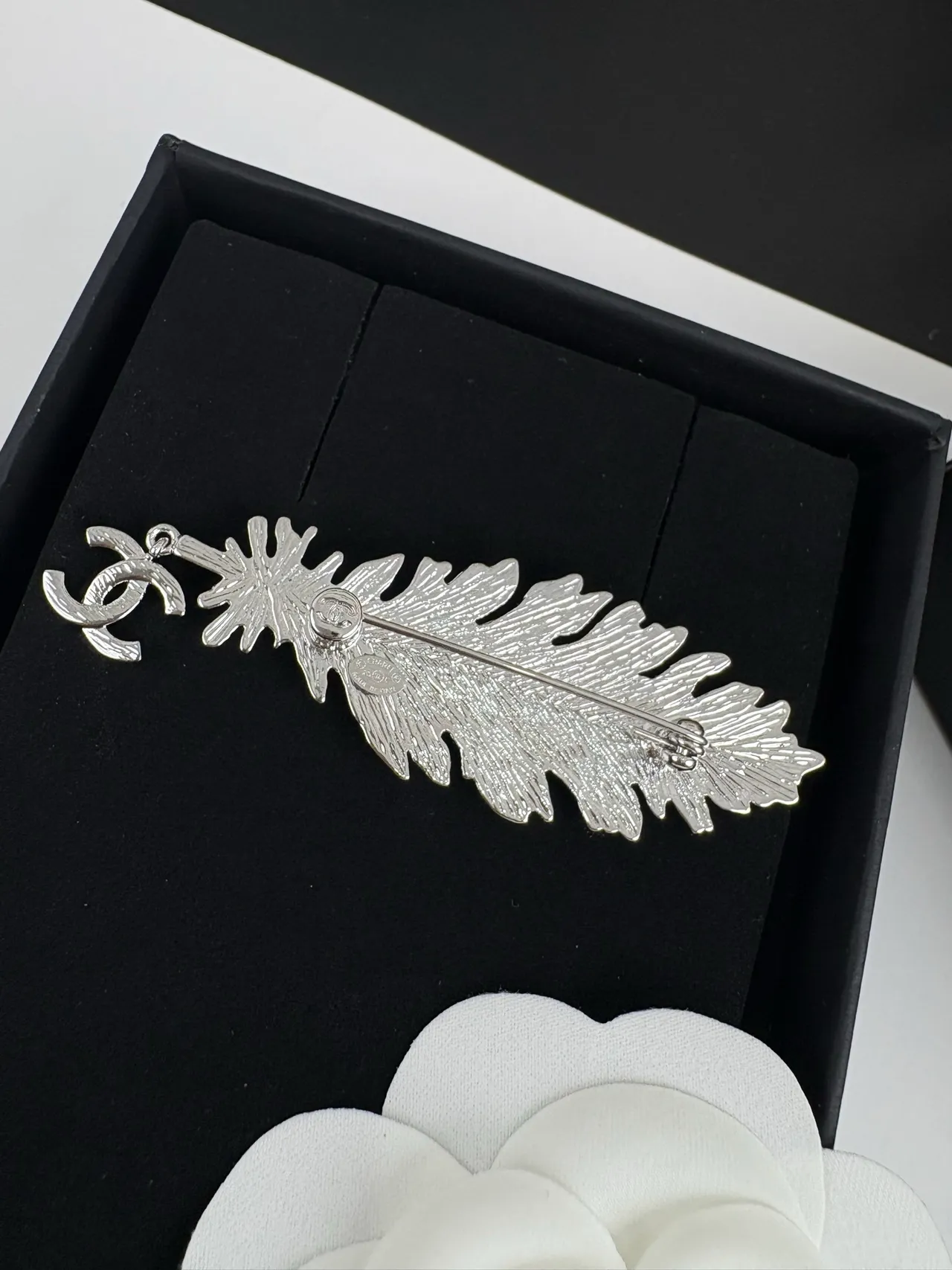 Chanel Feather Brooch Silver-Tone Pavé Crystal Brooch 3