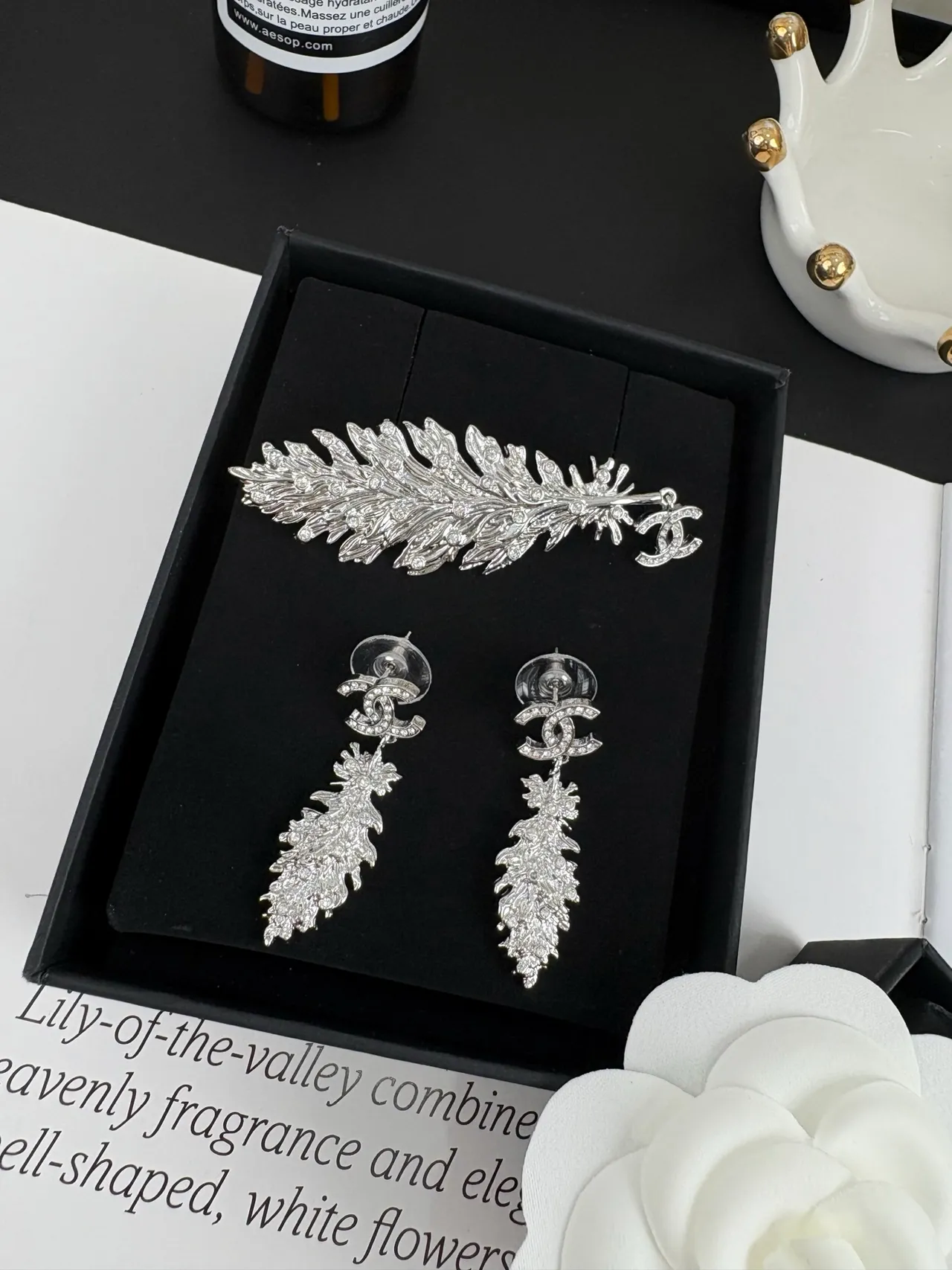 Chanel Feather Brooch Silver-Tone Pavé Crystal Brooch 5
