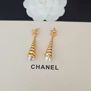 Chanel ذهبي أبيض لفي مخروطي قطرة لؤلؤ نهاية أقراط