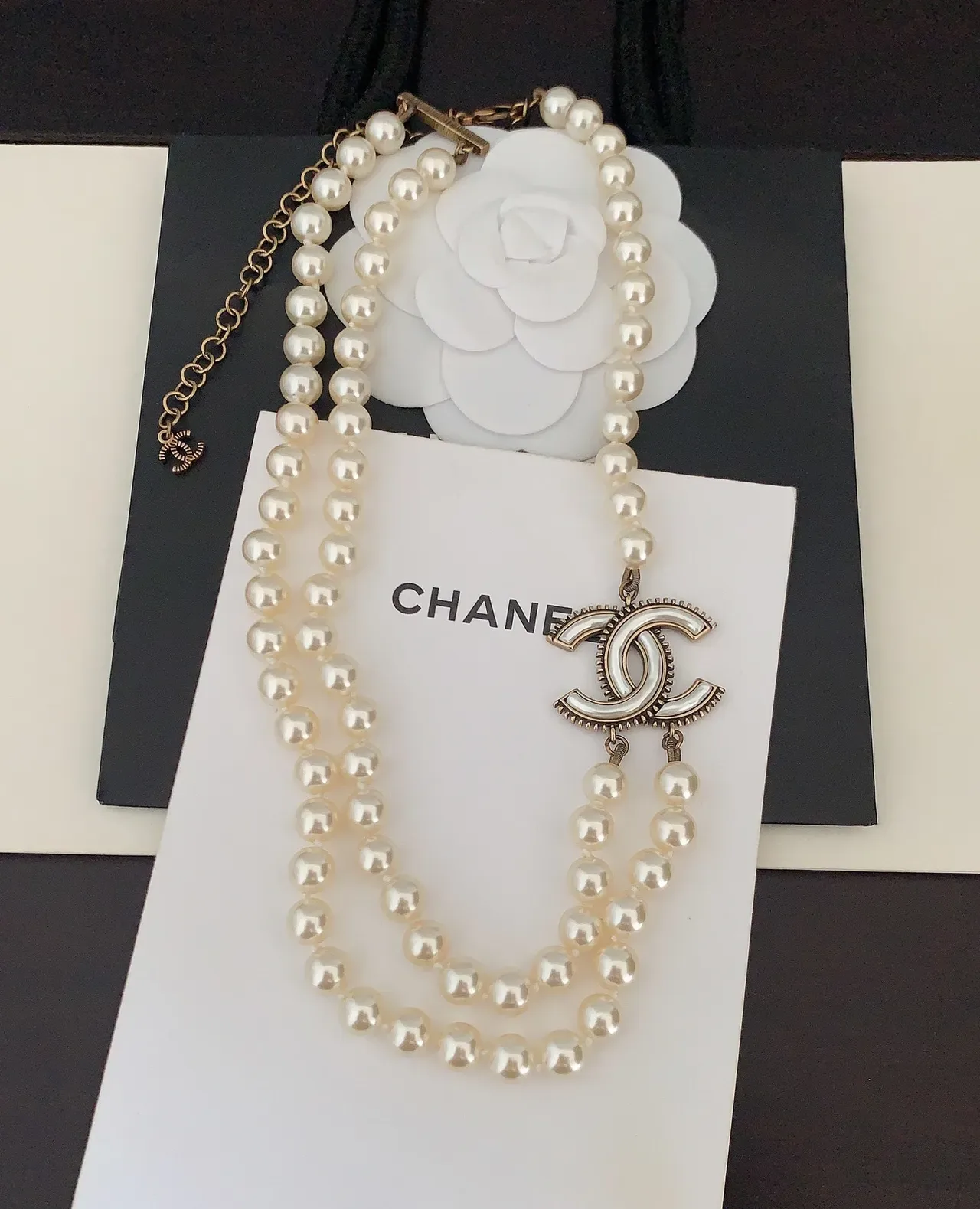 Chanel Pérola Corrente Dupla CC Logo Colar 3