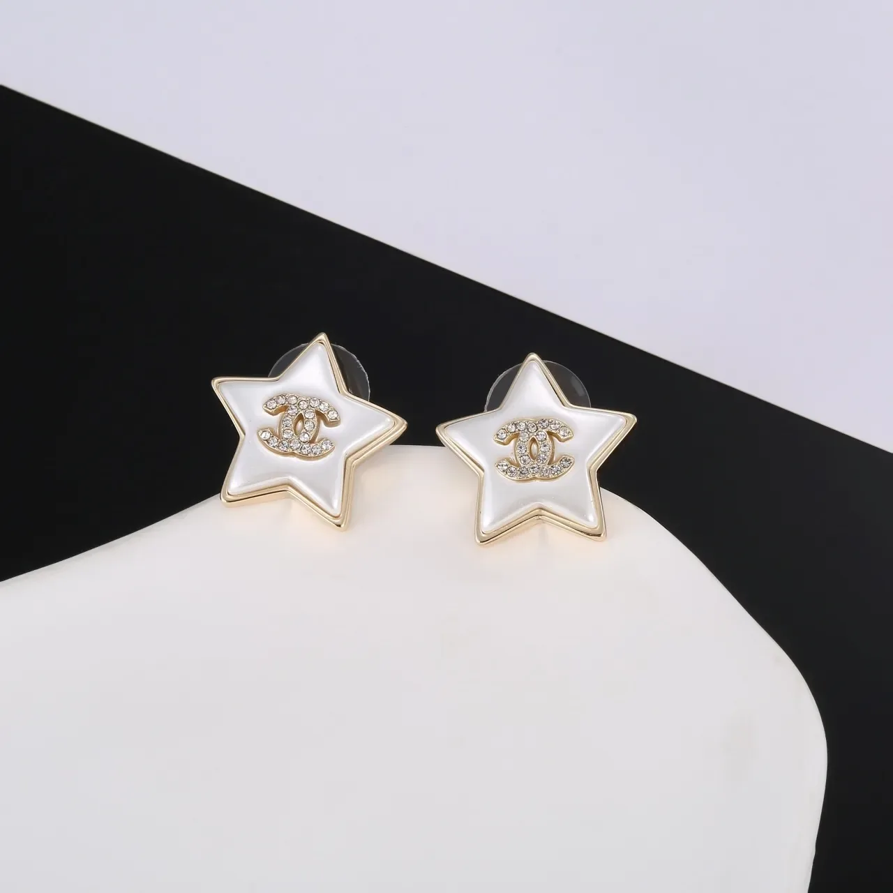 Chanel Star-Shaped Crystal CC Logo White Enamel Earrings 4