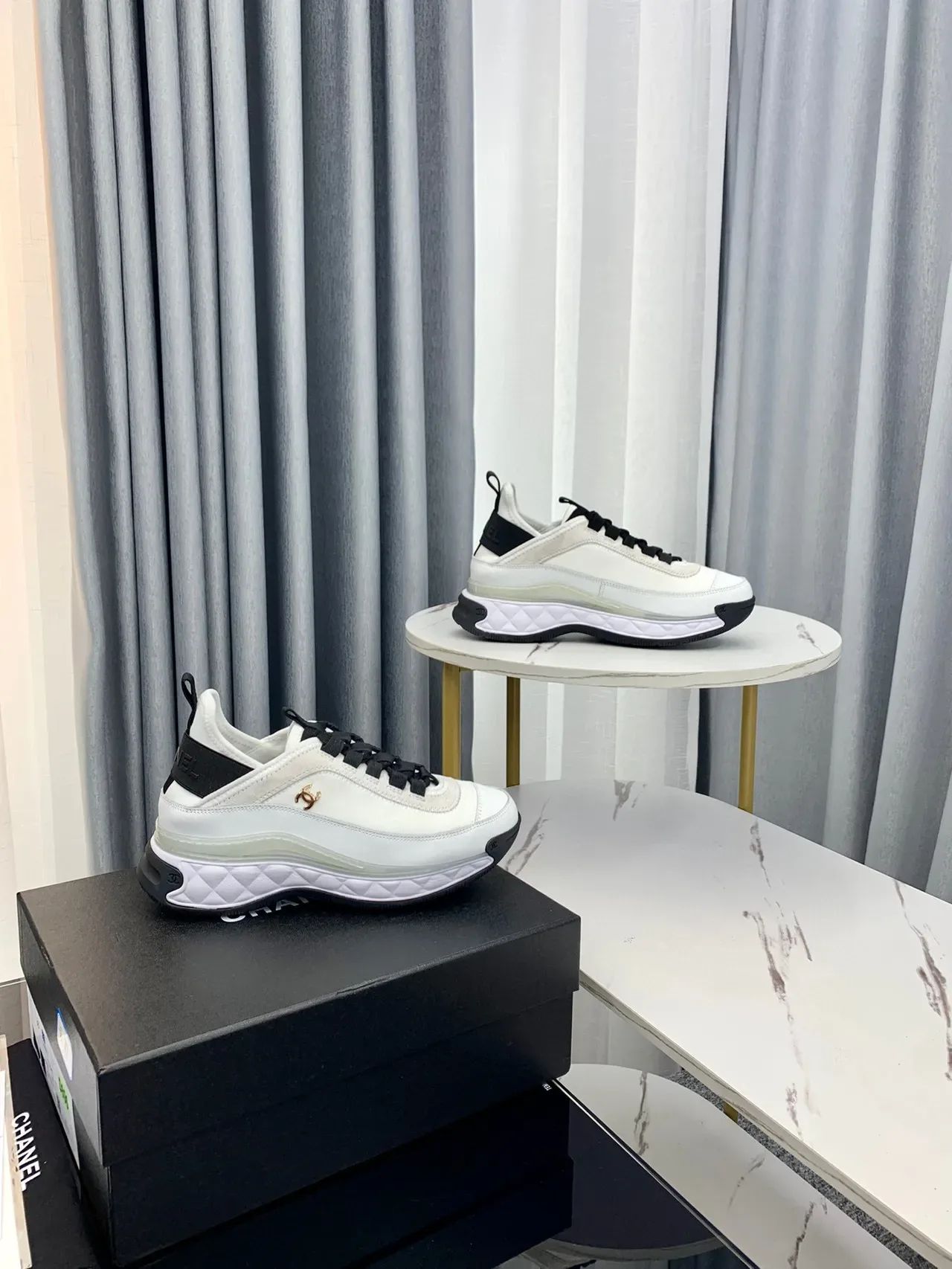 Chanel blanco negro acolchado mediasuela transparente verde banda de amortiguación zapatillas lifestyle 8