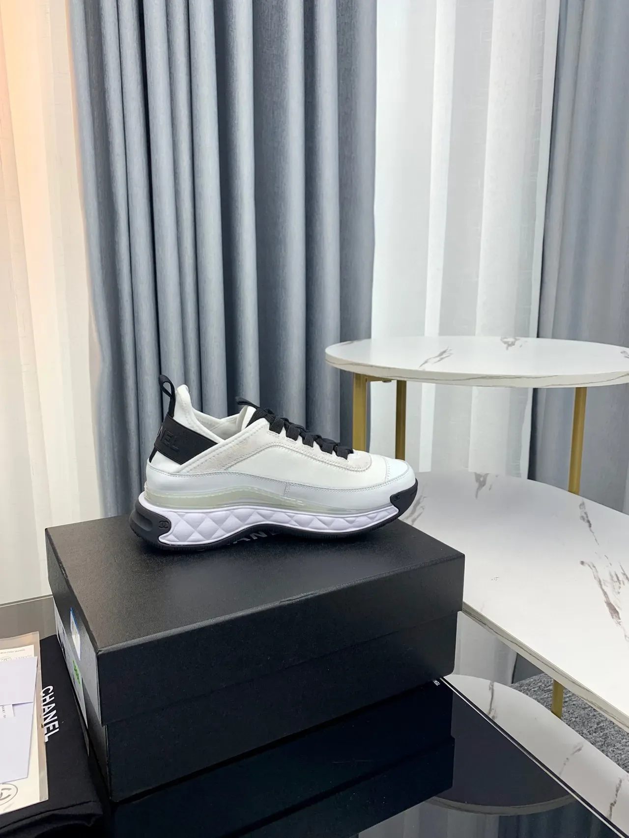 Chanel blanco negro acolchado mediasuela transparente verde banda de amortiguación zapatillas lifestyle 9