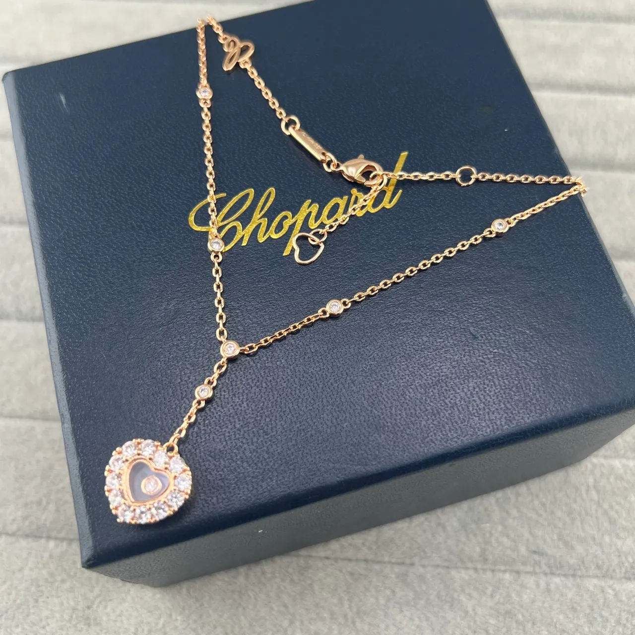Chopard Happy Hearts Gold Silver Heart-Shaped Pendant Pavé-Set Diamonds Necklace 5