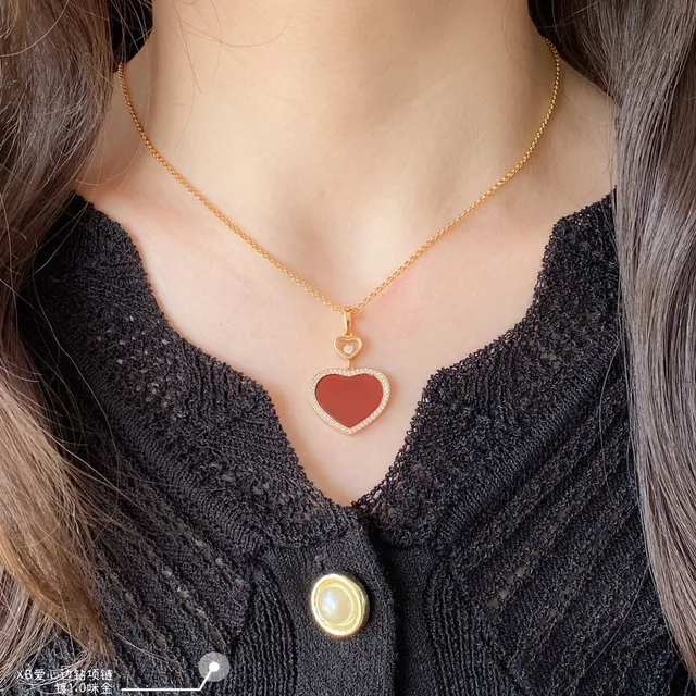 Chopard Happy Hearts قلائد الماس والأحجار الكريمة على شكل قلب 9