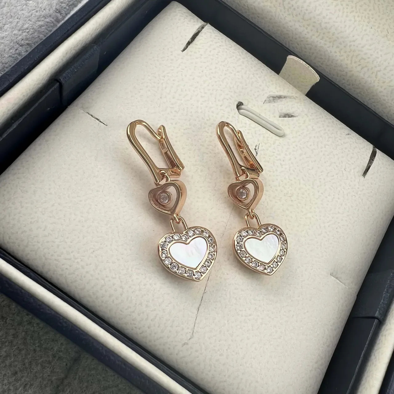 Chopard Happy Hearts Ouro Rosa Madreperla Pavé Cristal Brincos 5