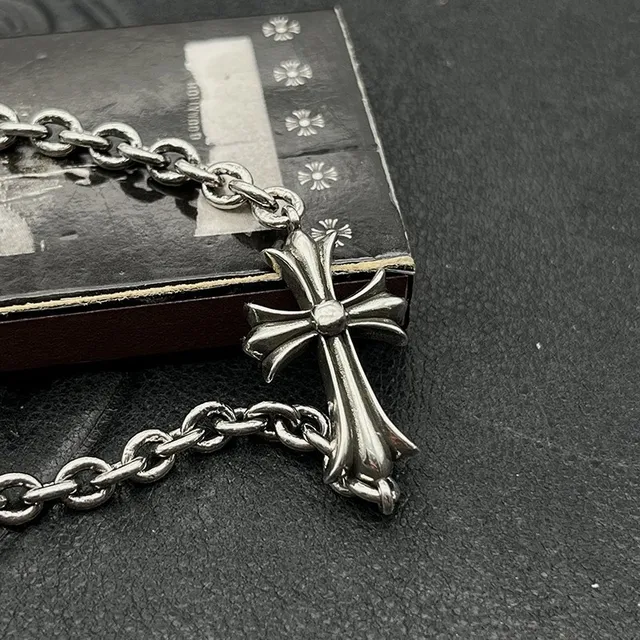 Chrome Hearts Bracelet Croix Chaîne à maillons ovales en ton argenté 5