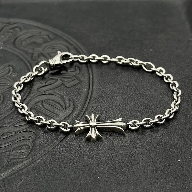 Chrome Hearts Bracelet Croix Chaîne à maillons ovales en ton argenté 8