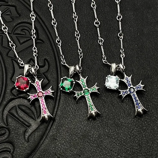 Chrome Hearts Colar Cruz Pingente Prata Roxo Gótico Pavé Cristal Embellishment 8