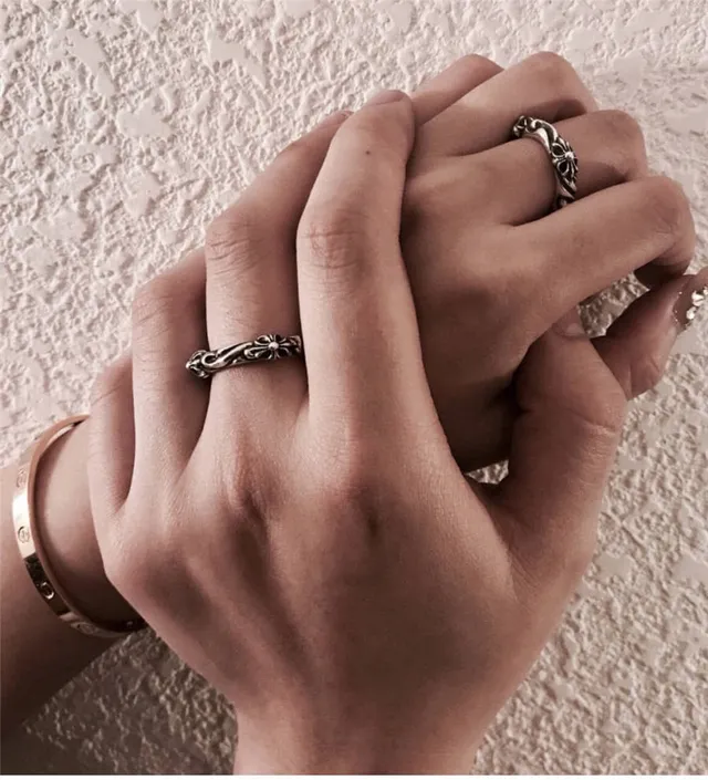 Chrome Hearts Anillo de Plata con Motivo Floral-Cross Ornado Detalle de Relieve Elevado 5