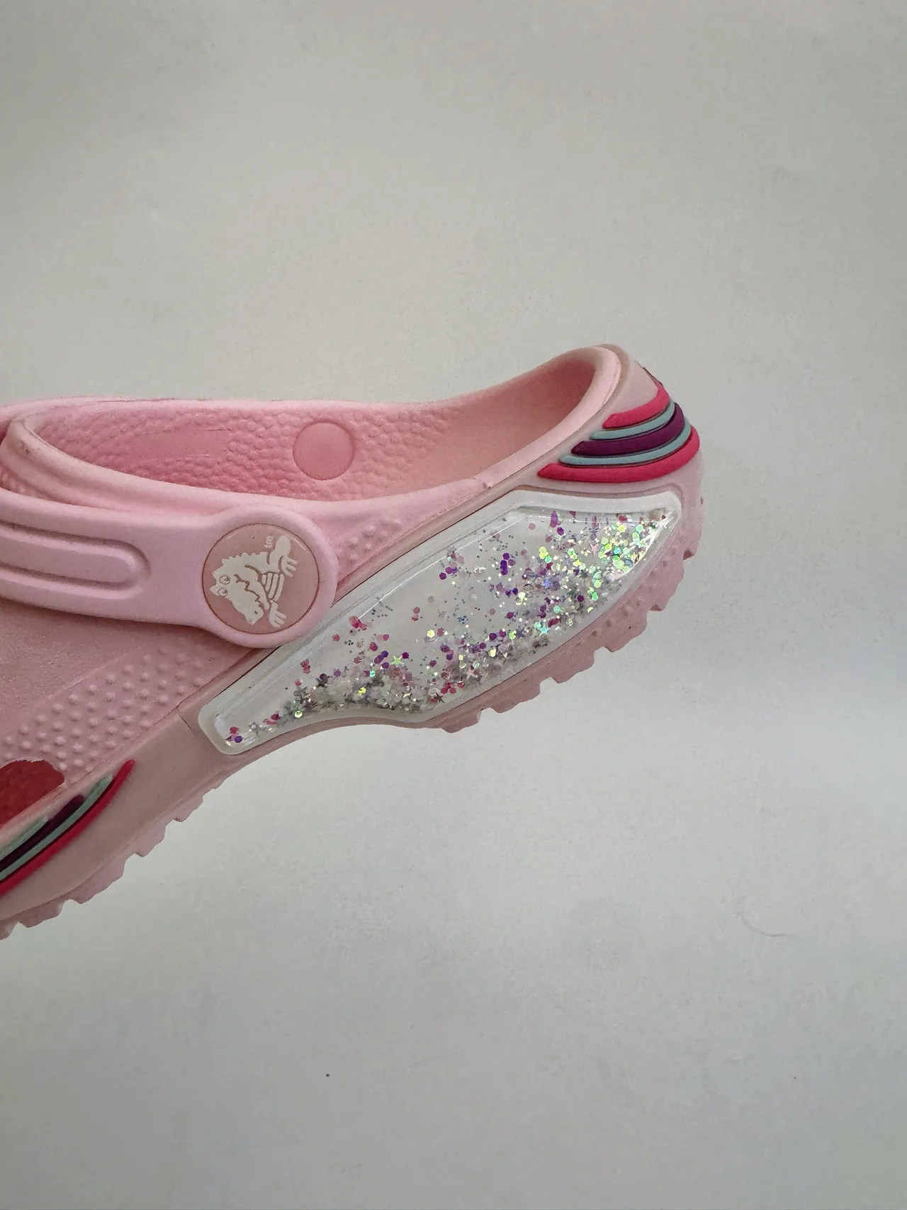 Crocs Classic Clog وردي شفاف مولد EVA متهو علوي كلوج 5