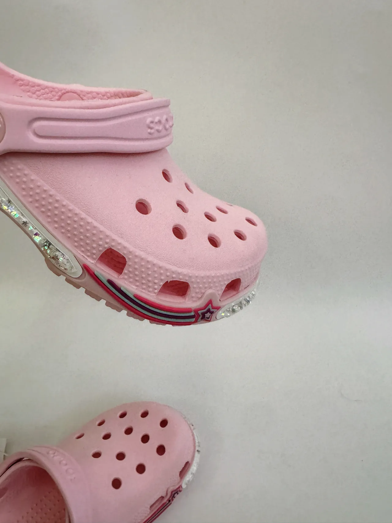 Crocs Classic Clog وردي شفاف مولد EVA متهو علوي كلوج 7