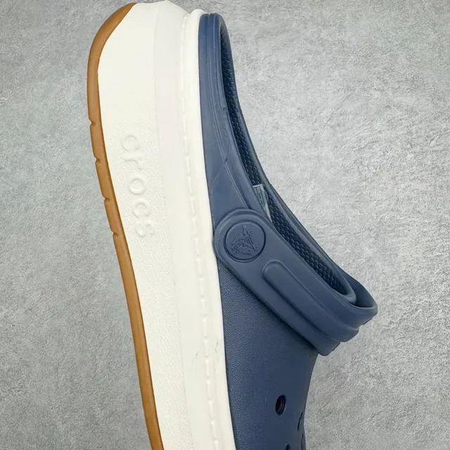 Crocs Echo Clog नेवी ब्लू प्लेटफॉर्म क्लॉग 6