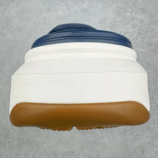 Crocs Echo Clog नेवी ब्लू प्लेटफॉर्म क्लॉग 8