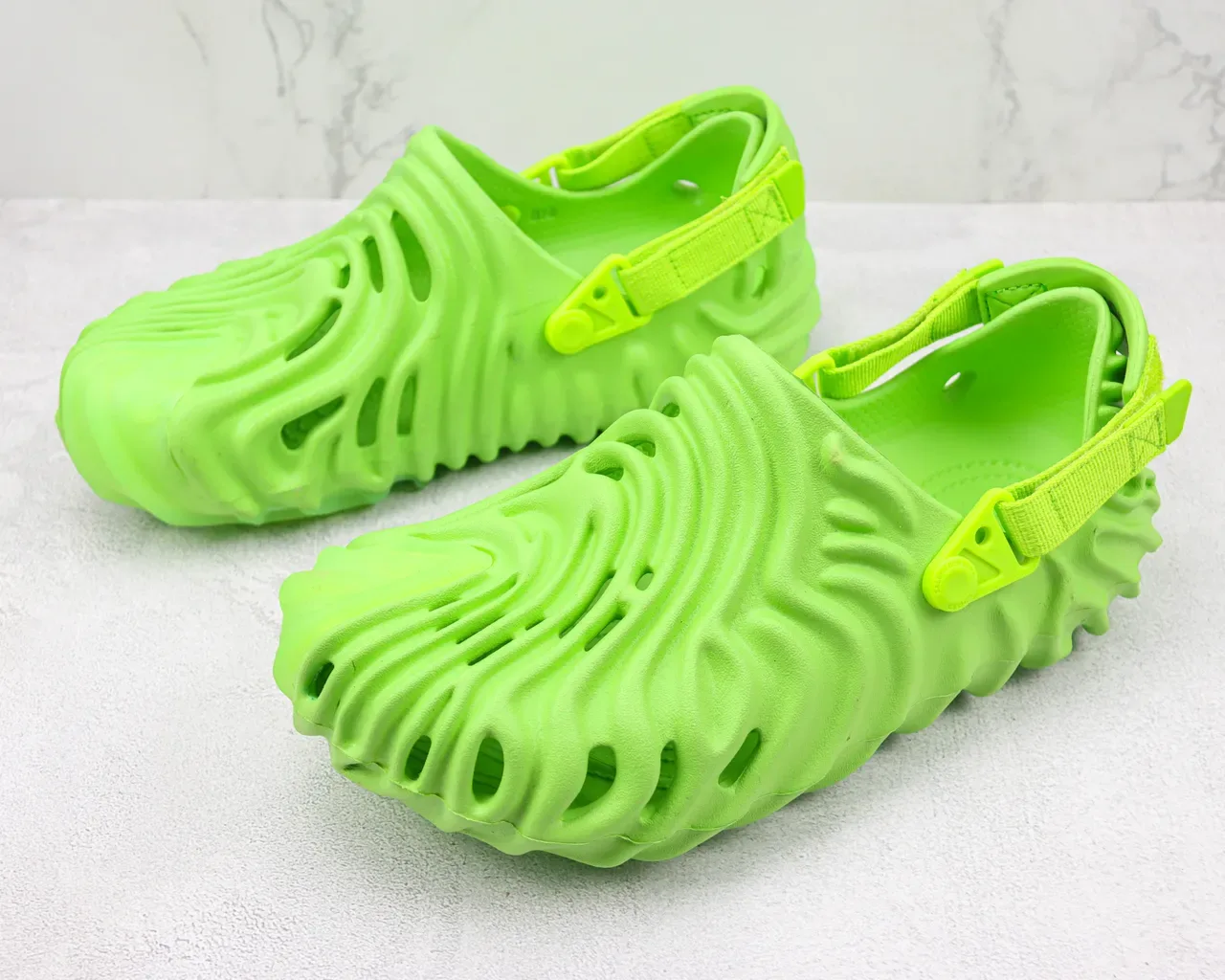 Crocs Echo Clog Neon Lime Green Molded Foam Clog 4