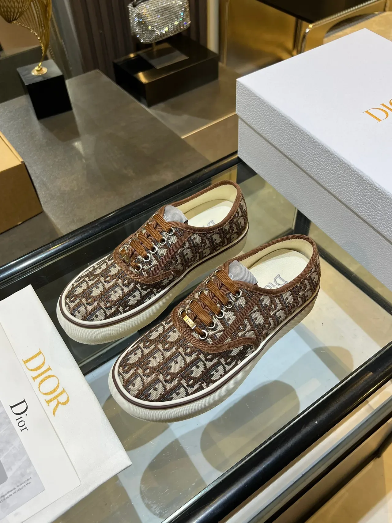 Dior B23 Monogram Canvas भूरा बीज लाइफस्टाइल स्नीकर 2