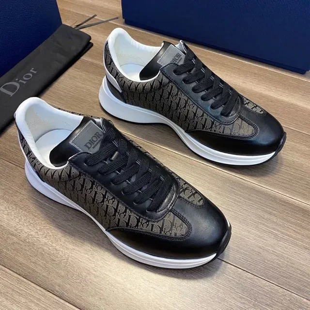 Dior B23 sneakers lifestyle en textile monogrammé et cuir noir 3